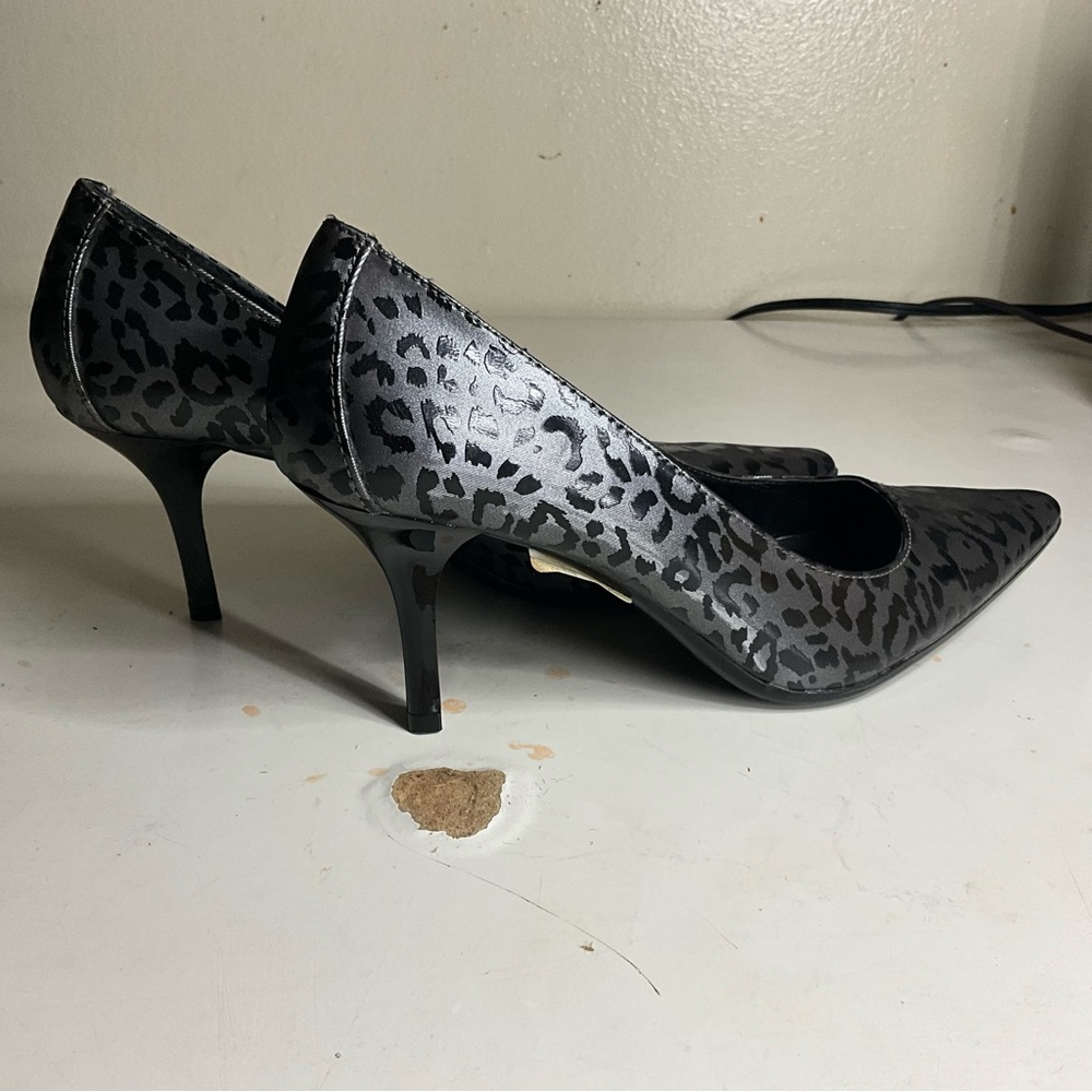 Calvin Klein  Black Heels women’s 6.5 - Picture 3 of 11